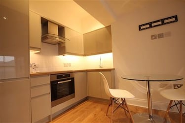 1 bed flat, Chaucer Building, City Centre, Newcastle, NE15JE - Image 1